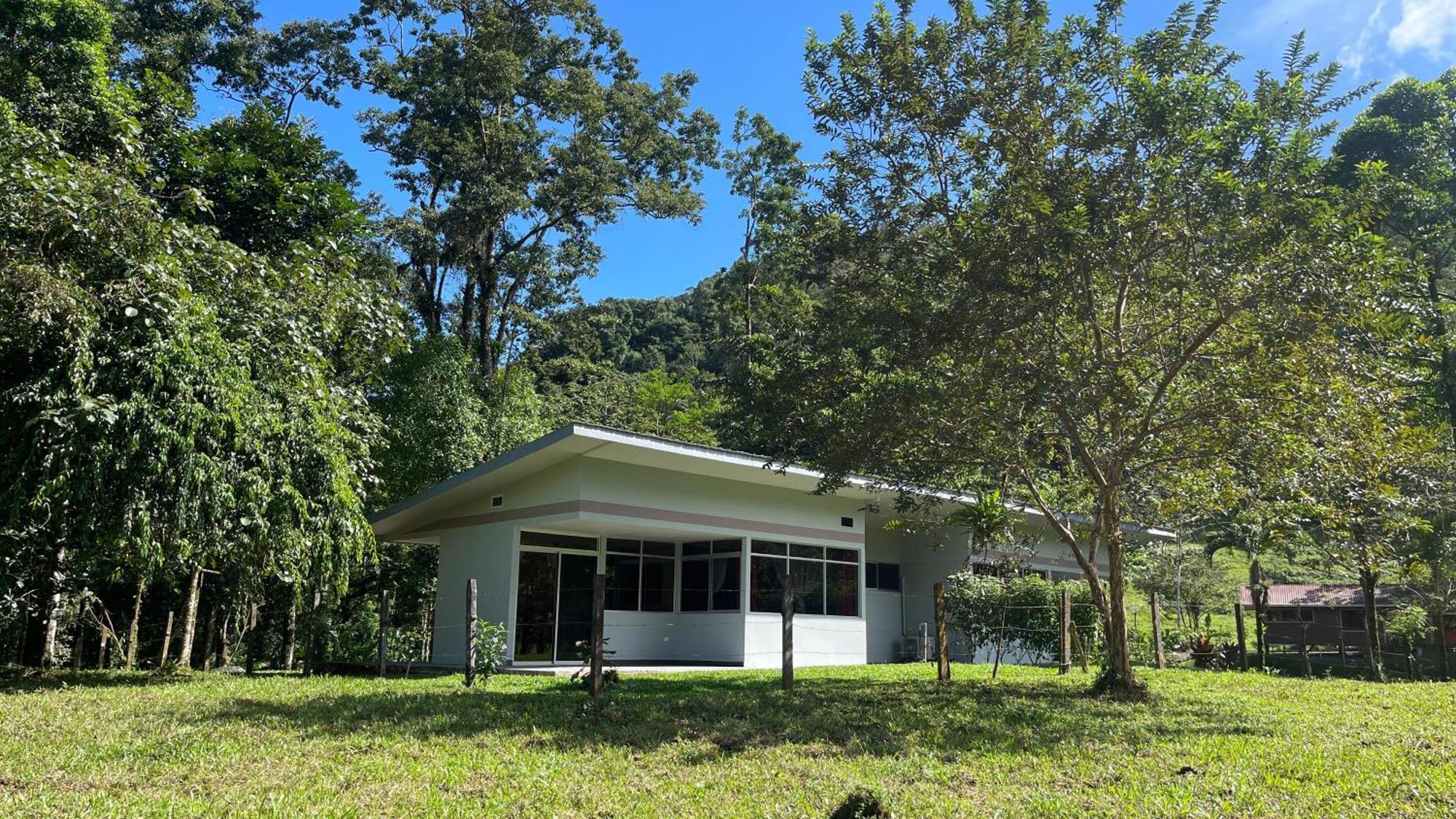 Mei Tai Cacao Lodge Bijagua Kültér fotó