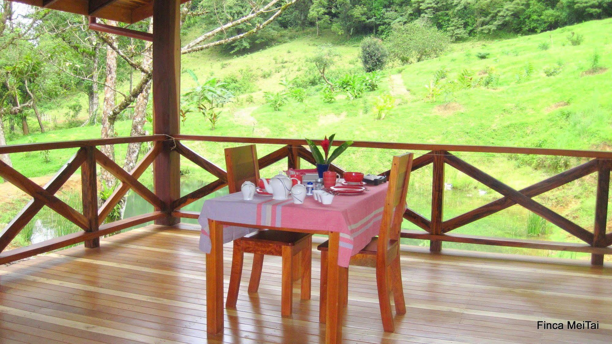 Mei Tai Cacao Lodge Bijagua Kültér fotó